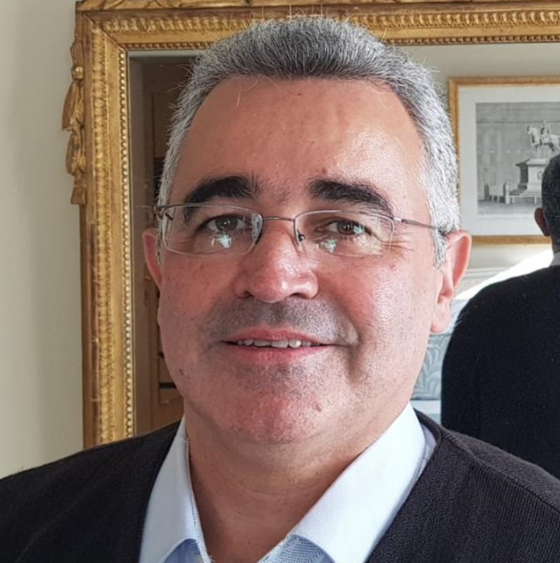 FERNANDO MOREIRA